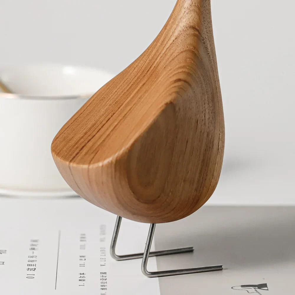 Naturverbundenes Teakholz-Dekor: Elegante Gänsefiguren