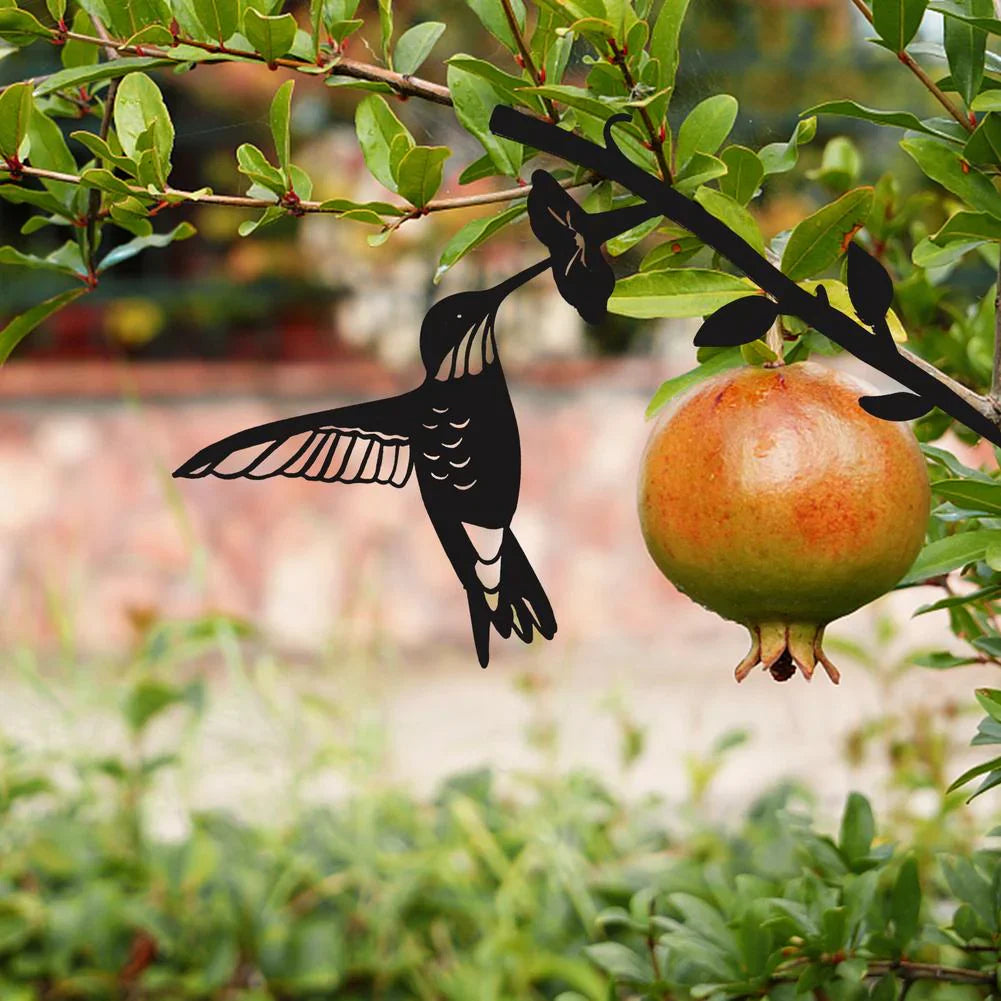Elegante Metallvögel – Wand- und Gartenakzent