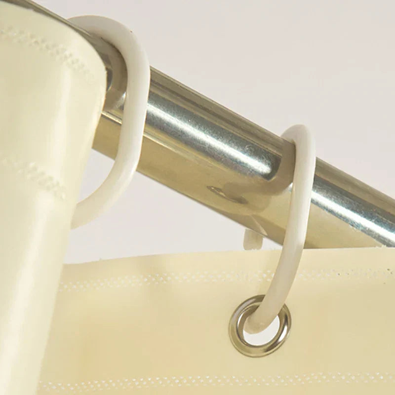EcoShield Duschvorhang – Umweltfreundlich & Wasserdicht in Beige