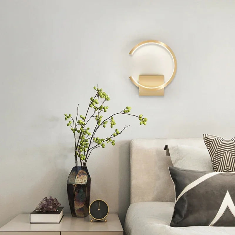 Luminara Circle LED Wall Light – Aluminum Lamp with LED