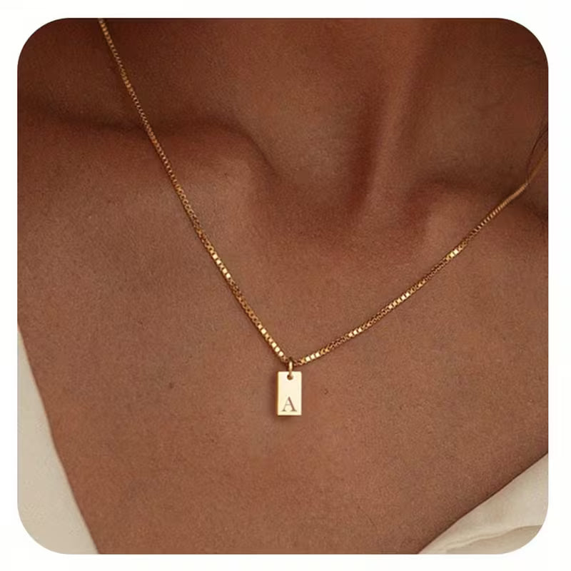 Personalisierte Halskette für Frauen | Elegantes Geschenk mit Bedeutung