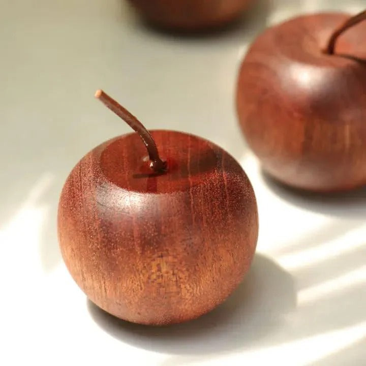 Apple-Shaped Ethereal Wood Diffuser – for Harmonious Room Experiences