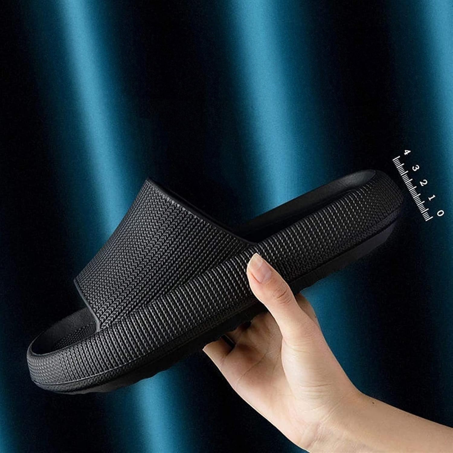 Damen Pantoffeln mit Rutschfester Sohle und Plattform