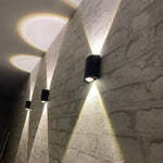 Moderne LED Wandleuchte mit Auf- und Abstrahlung – Warmweiß