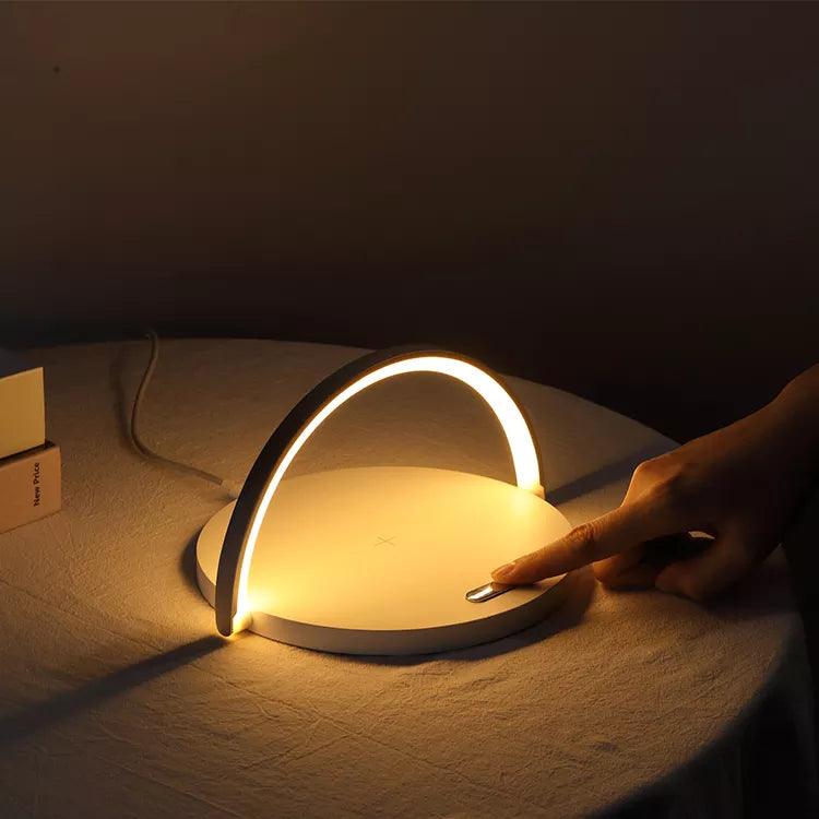 LumiCharge – Multifunctional Charging Station with Light