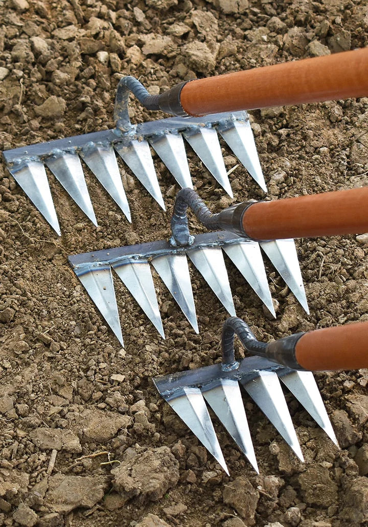 Powerful Garden Rake - Efficient Weed Removal