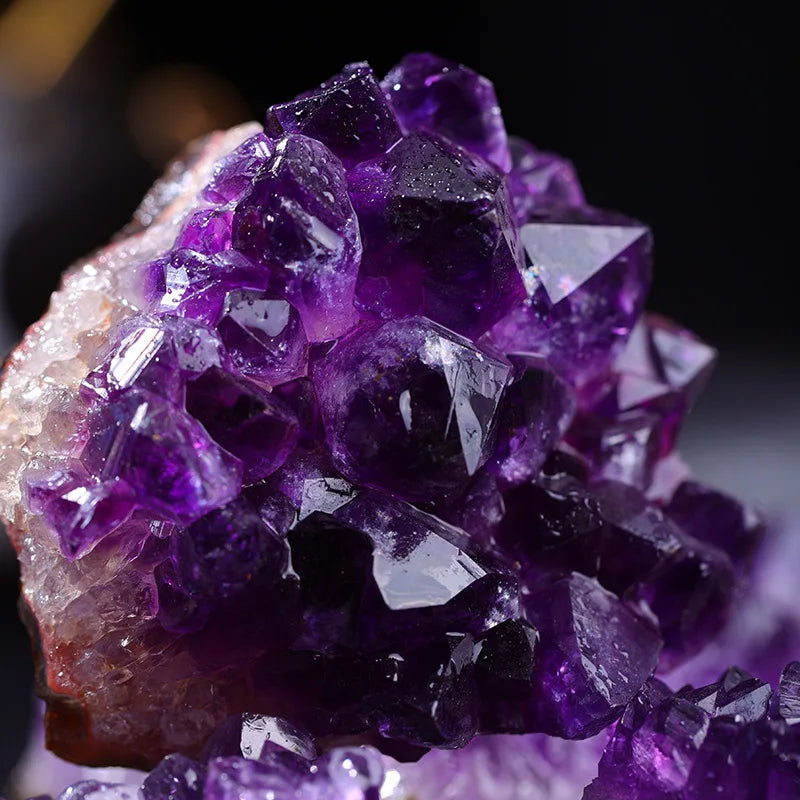 Eleganter Amethyst-Cluster für Ihr Zuhause
