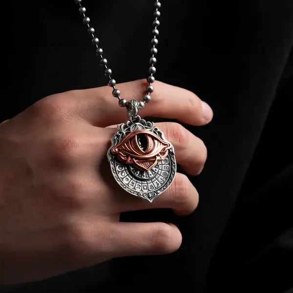 Männliche Anhänger-Halskette | Mystisches Auge | Vintage-Charme