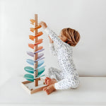 Bunte Holzbahn – Lernspielzeug für kreative Entfaltung bei Kindern