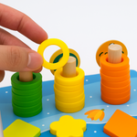Lernspielzeug aus Holz für Kinder: Zahlen und Buchstaben entdecken