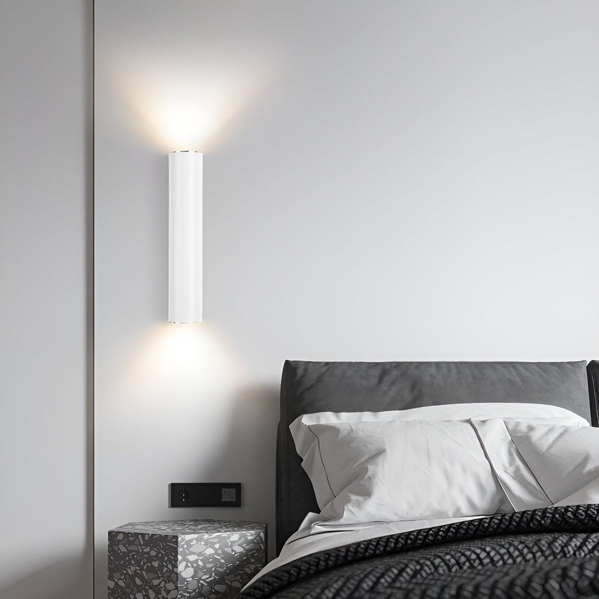 Elegant Wall Sconce – Flexible Dual-Head Lamp for Stylish Rooms