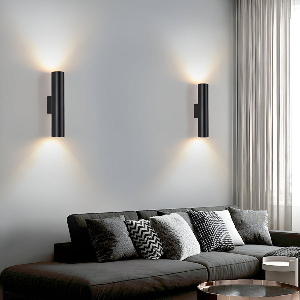 Elegant Wall Sconce – Flexible Dual-Head Lamp for Stylish Rooms