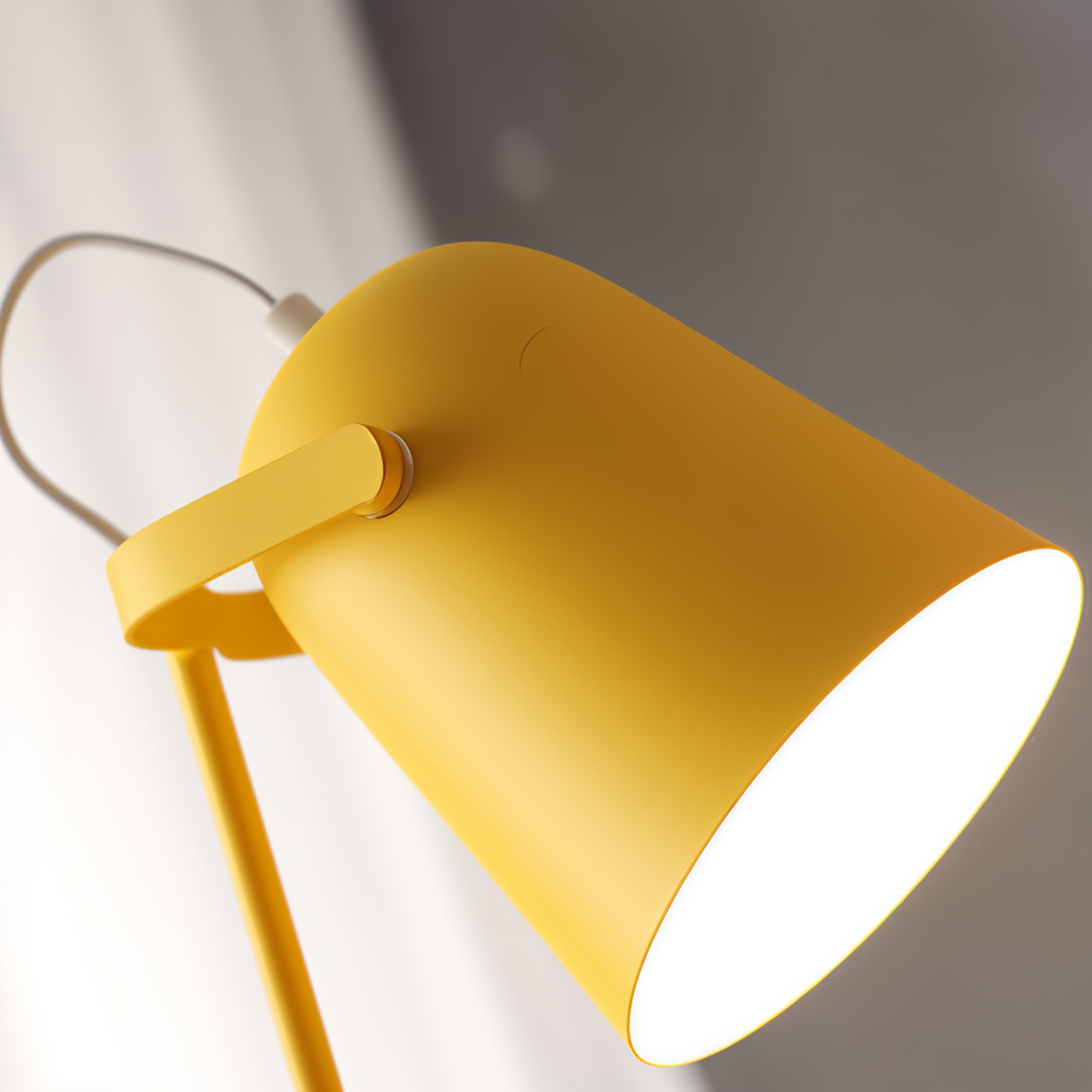 Moderne Tischlampe im eleganten Design