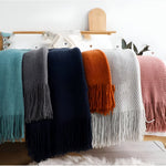Elegant Fleece Blanket – Soft, Stylish & Warm for Your Home