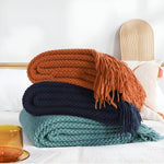 Elegant Fleece Blanket – Soft, Stylish & Warm for Your Home