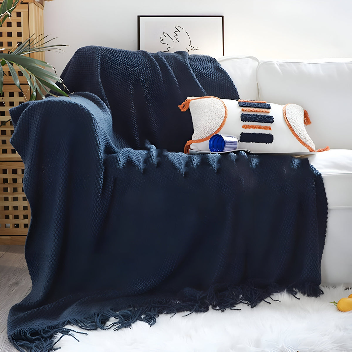 Elegant Fleece Blanket – Soft, Stylish & Warm for Your Home