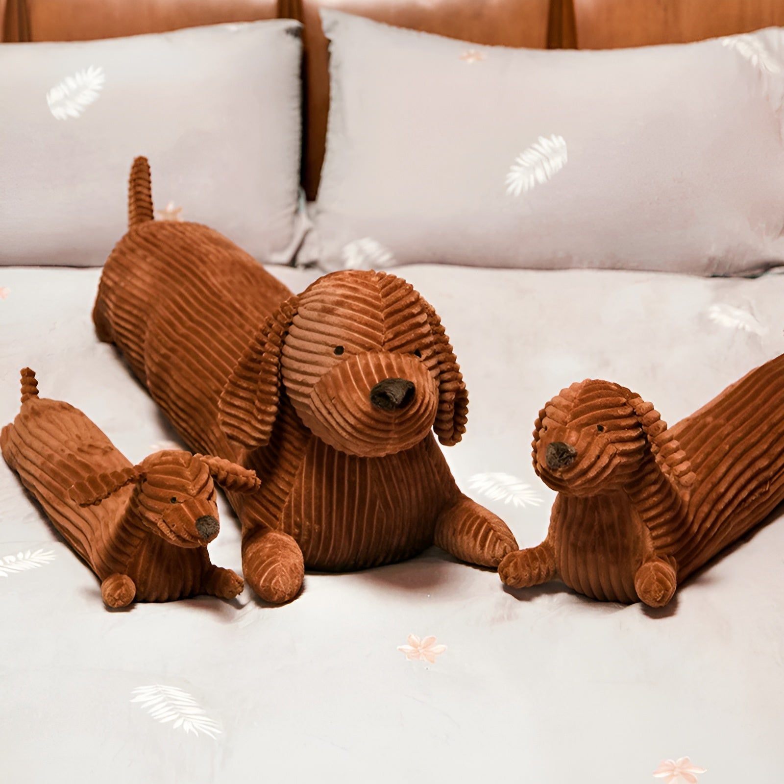 WuffiKissen Dachshund – Cuddly Cushion for Your Home