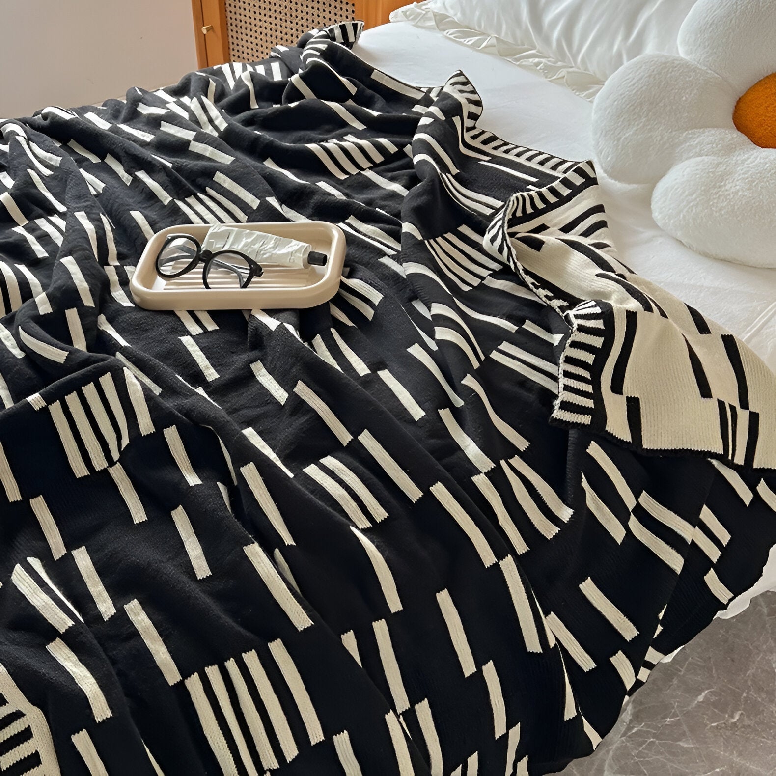 Luxuriöse Kuscheldecke – Komfortabler Begleiter für Zuhause