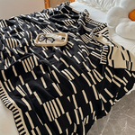 Luxuriöse Kuscheldecke – Komfortabler Begleiter für Zuhause