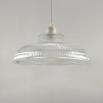 Vintage-inspirierte Pendelleuchte aus strukturiertem Glas