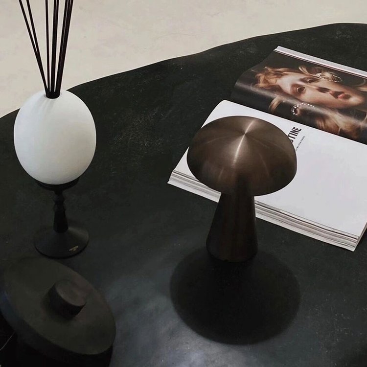 Kabellampe mit warmem Licht | Flexible Beleuchtung | Stilvolle Basis