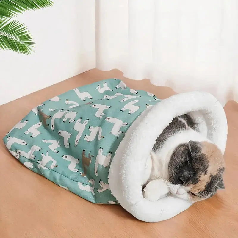 Katzenbett — Gemütliche Wärme und sichere Geborgenheit