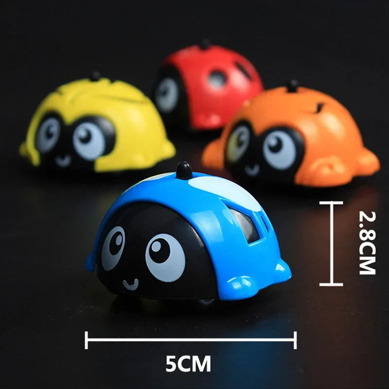Spielzeugauto mit Rollfunktion für Kinder – Abenteuerliche Spinnerei