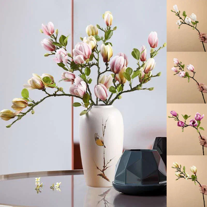 Atmosphärischer Kunstzweig mit realistischen Magnolienblüten