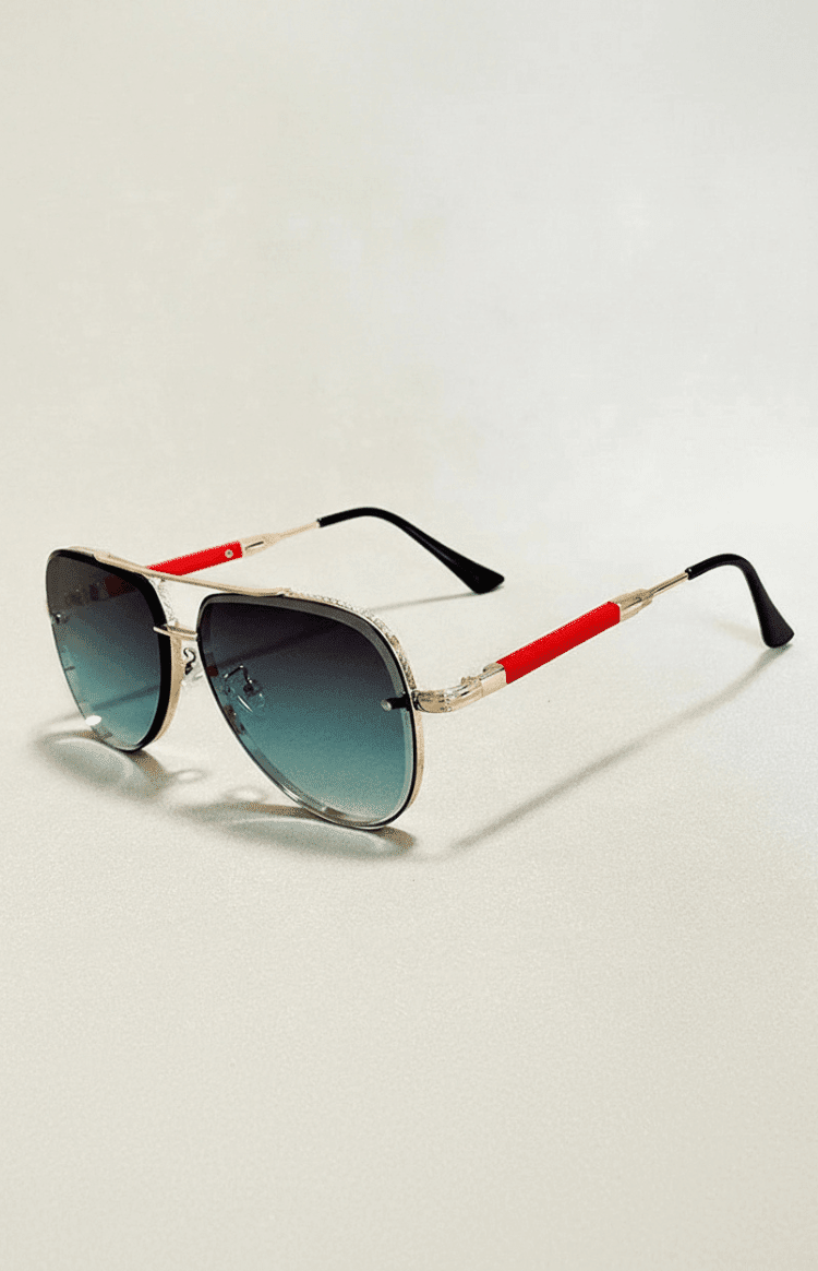 Leichte Fliegerbrille mit UV400-Schutz und entspiegelten Gläsern