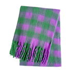 Warmth and Style: Elegant Winter Scarf in Colorful Plaid