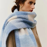Elegant Women's Scarf for Stylish Winter Days