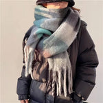 Elegant Women's Scarf for Stylish Winter Days