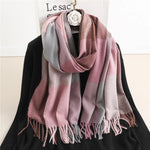 Noble Elegant Ladies' Scarf in classic check design