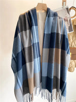 Noble Elegant Ladies' Scarf in classic check design