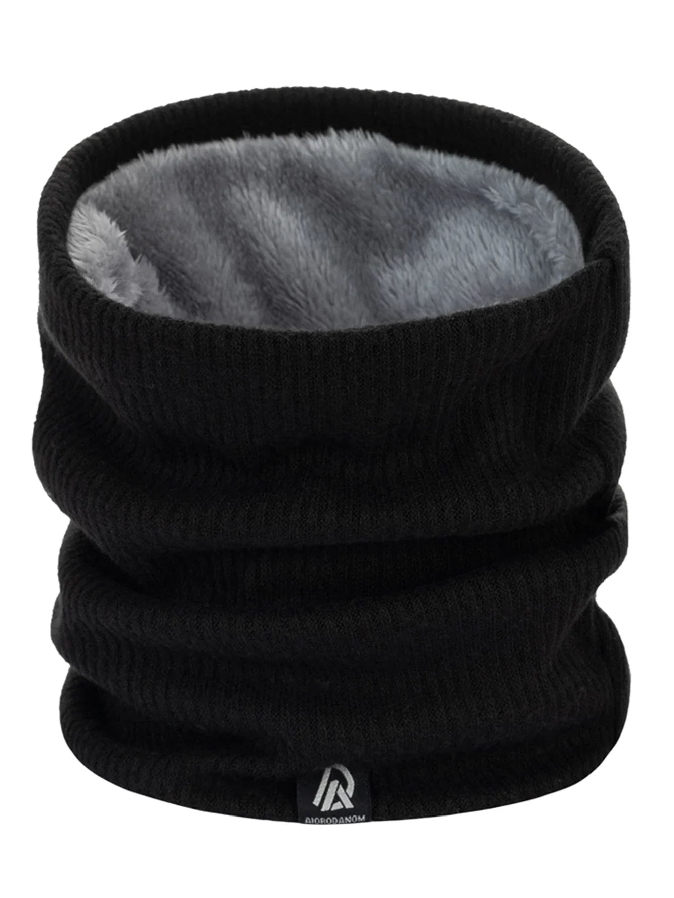 Elegant Velvet Scarf for Women – The Ideal Winter Companion