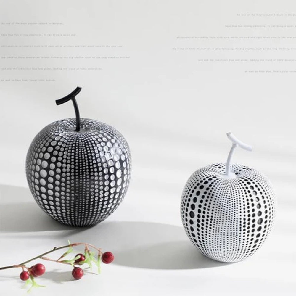 Apfelskulptur mit Punktmuster