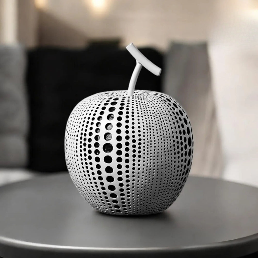 Apfelskulptur mit Punktmuster