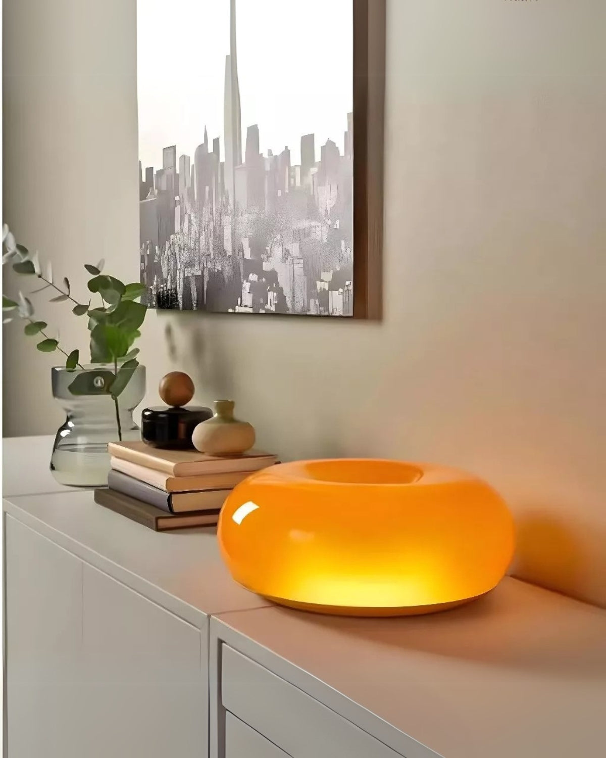 Kreisrunde Tischlampe im Donut-Design mit sanftem LED-Licht