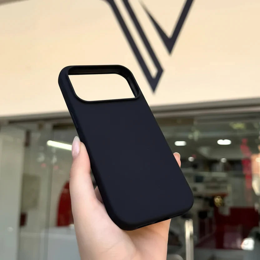 Elegante Silikonhülle mit MagSafe | Schlank & Stoßfest | Für iPhone | FlexiShield