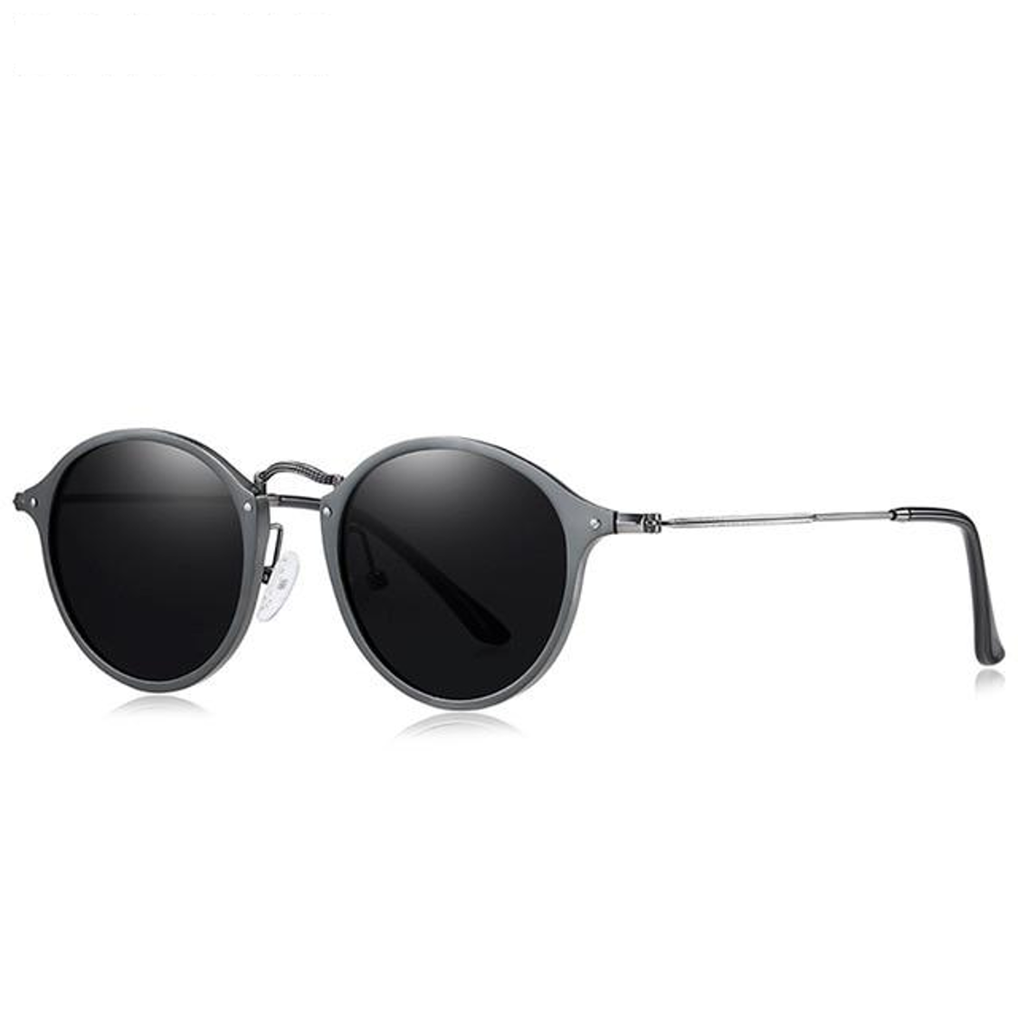 LuxeVision – Fashionable Men's Sunglasses UV400