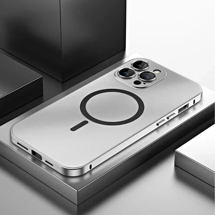 Metal Case for iPhone - Stylish Security with MagCase