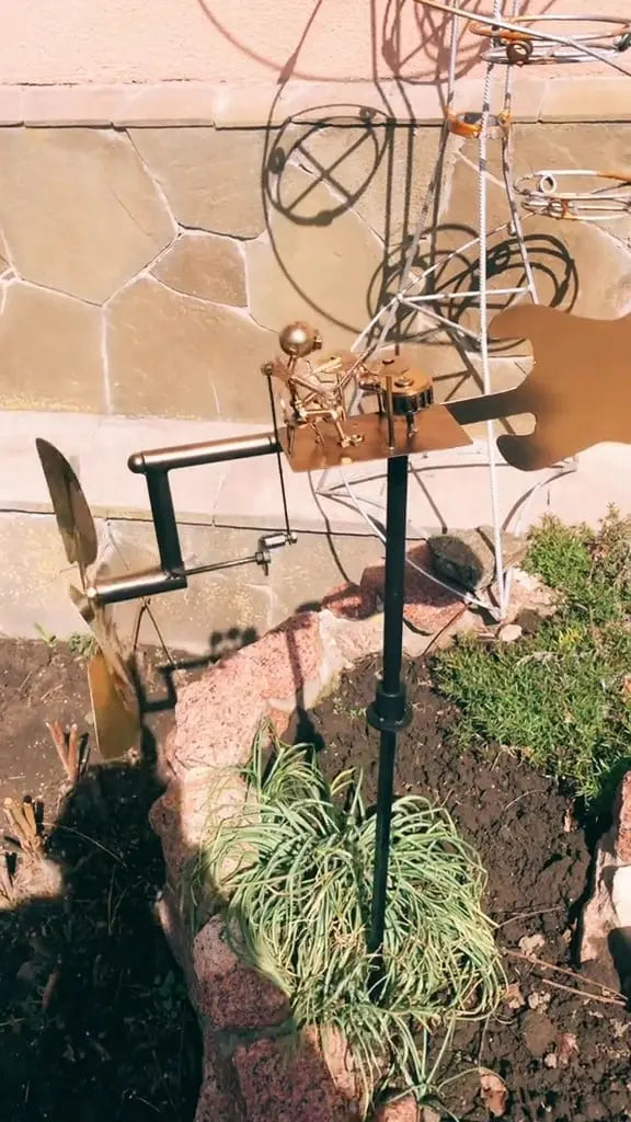 Musikanten-Windrad – Lebendige Gartenkunst aus Metall