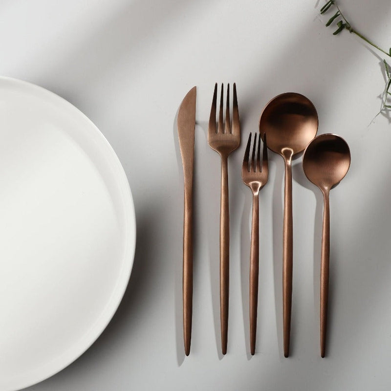 Elegantes Besteckset - Perfekte Kombination aus Stil und Funktion