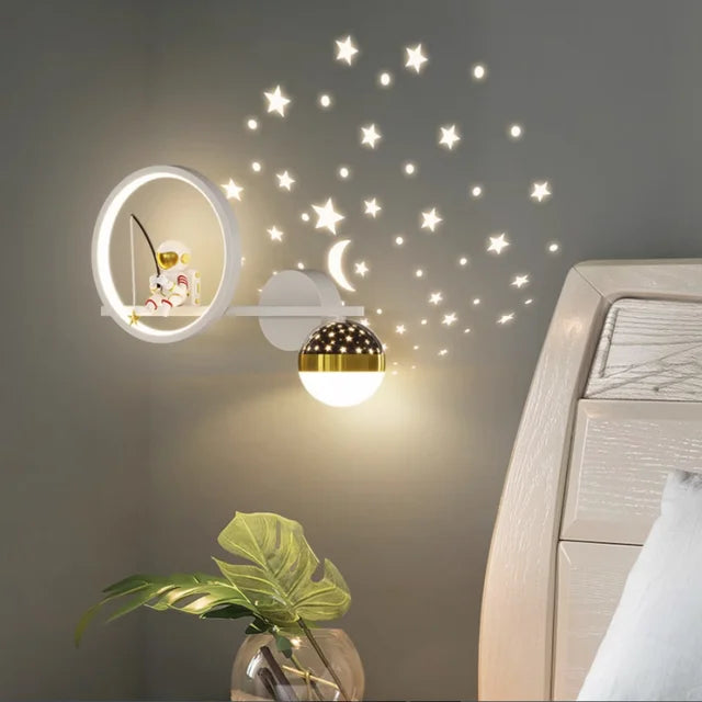 Secure, Wireless Wall Lamp for Children – Gentle Lighting for the Nursery