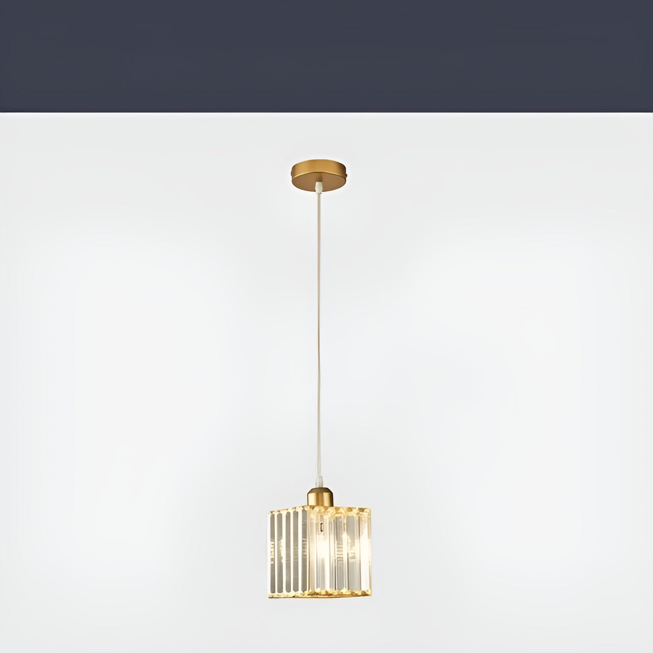 GlanzLicht Pendelleuchte - Elegante Kristallbeleuchtung