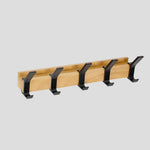 Elegante Wandgarderobe aus Holz und Aluminium für Ihr Zuhause
