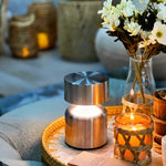 Elegante Tischlampe aus Schmiedeeisen – Dimmbare und Wiederaufladbare Beleuchtung