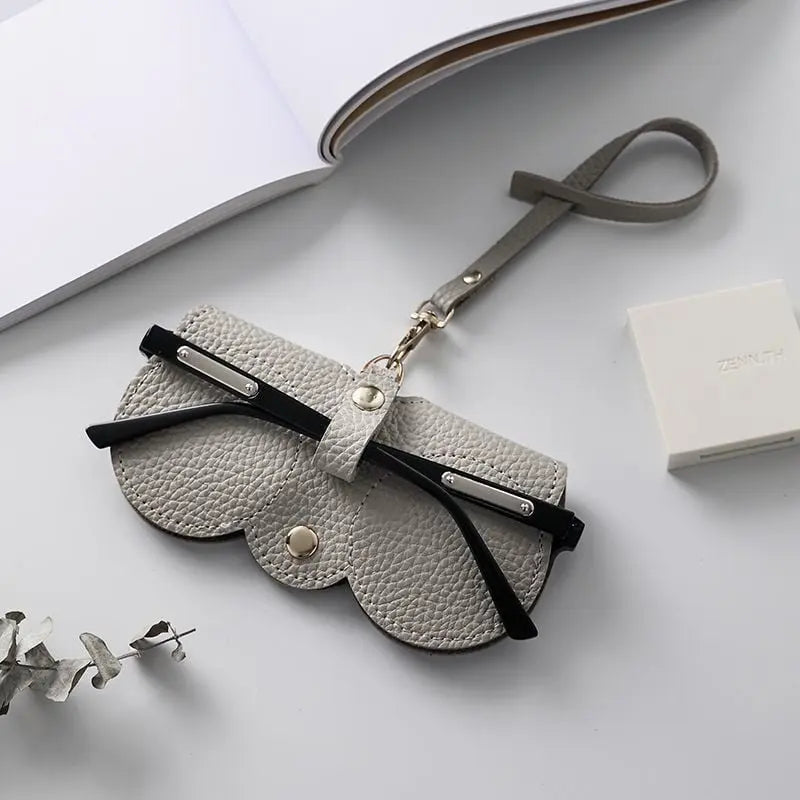 Elegantes Etui aus Kunstleder für Brillen – Ideal für Sonnenbrillen und Lesebrillen
