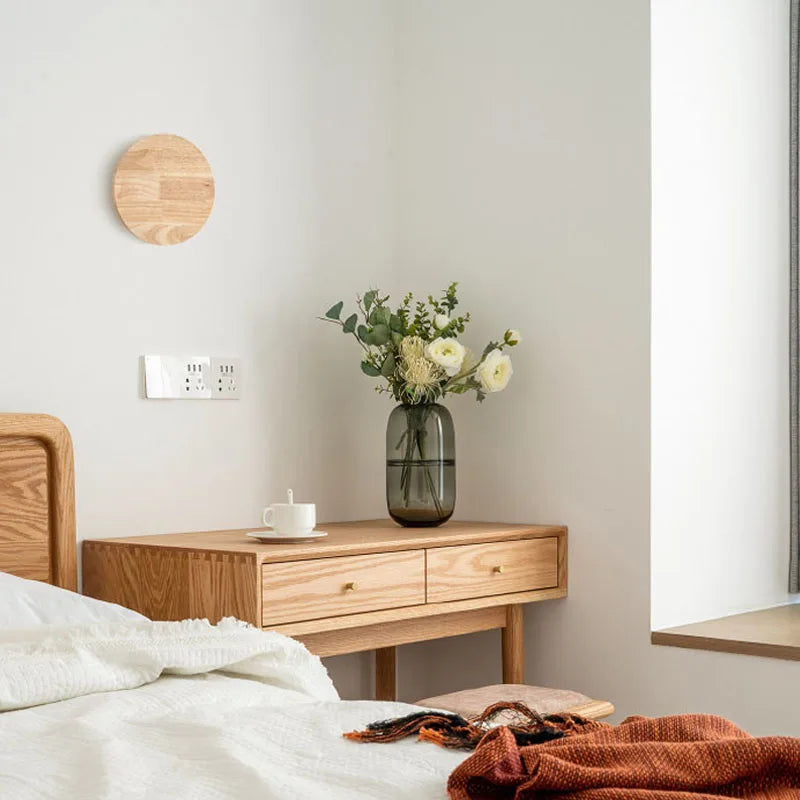 Wandlampe aus Massivholz – Skandinavisches Design mit Warmlicht-LED