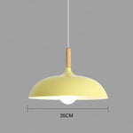 Elegante Pendelleuchte aus Eichenholz mit warmem LED-Licht